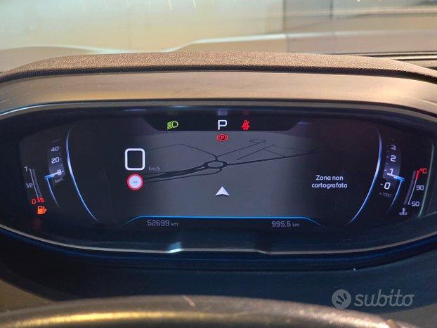 PEUGEOT 3008 ALLURE 1.5