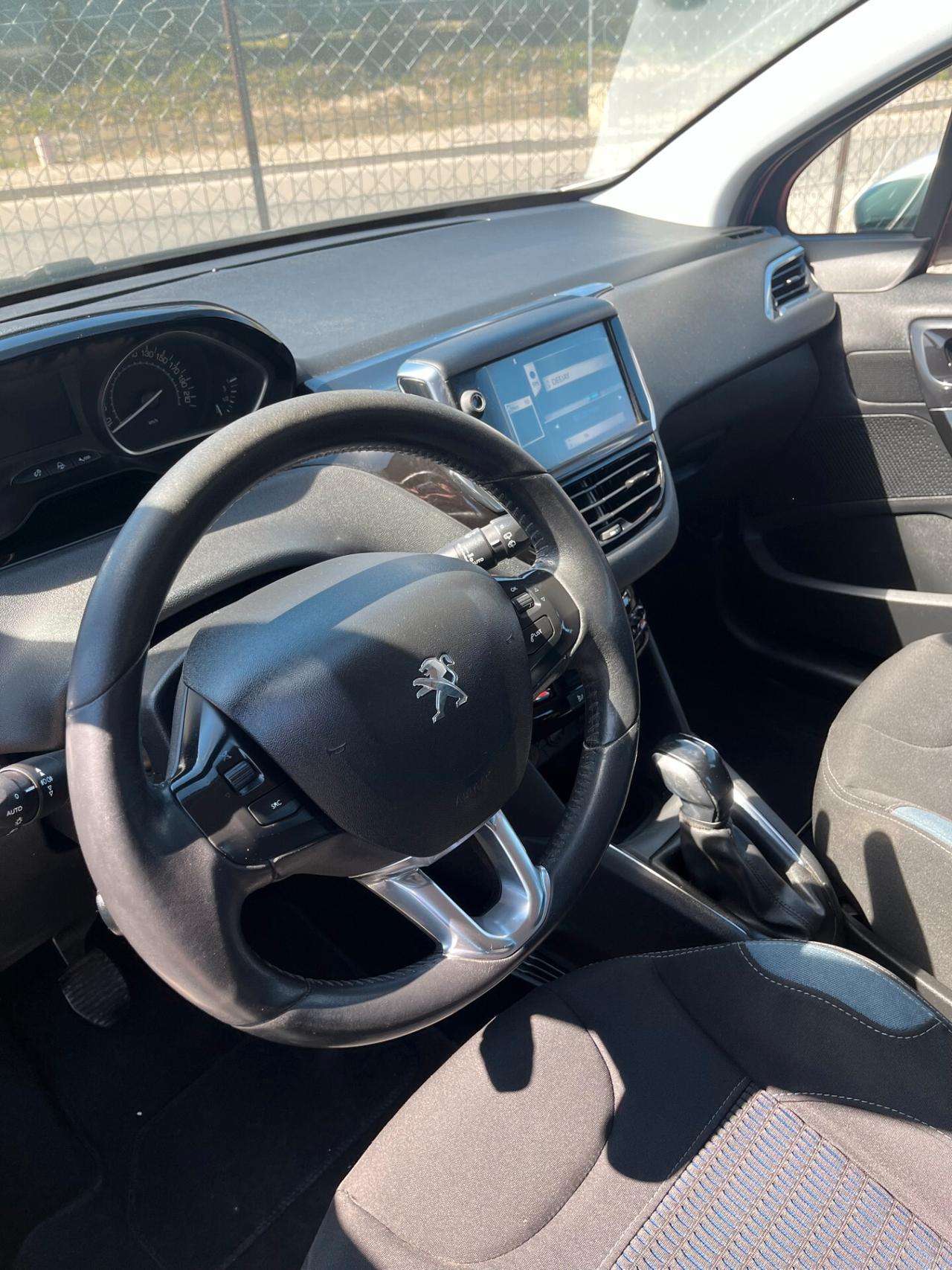 Peugeot 208 1.2 VTi 82 CV 5 porte Access