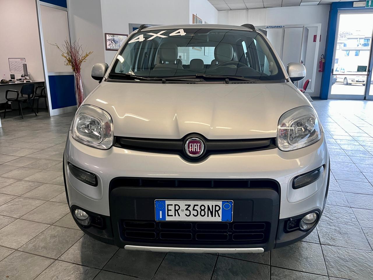Fiat Panda 0.9 TwinAir Turbo S&S 4x4-NEOPATENTATI-