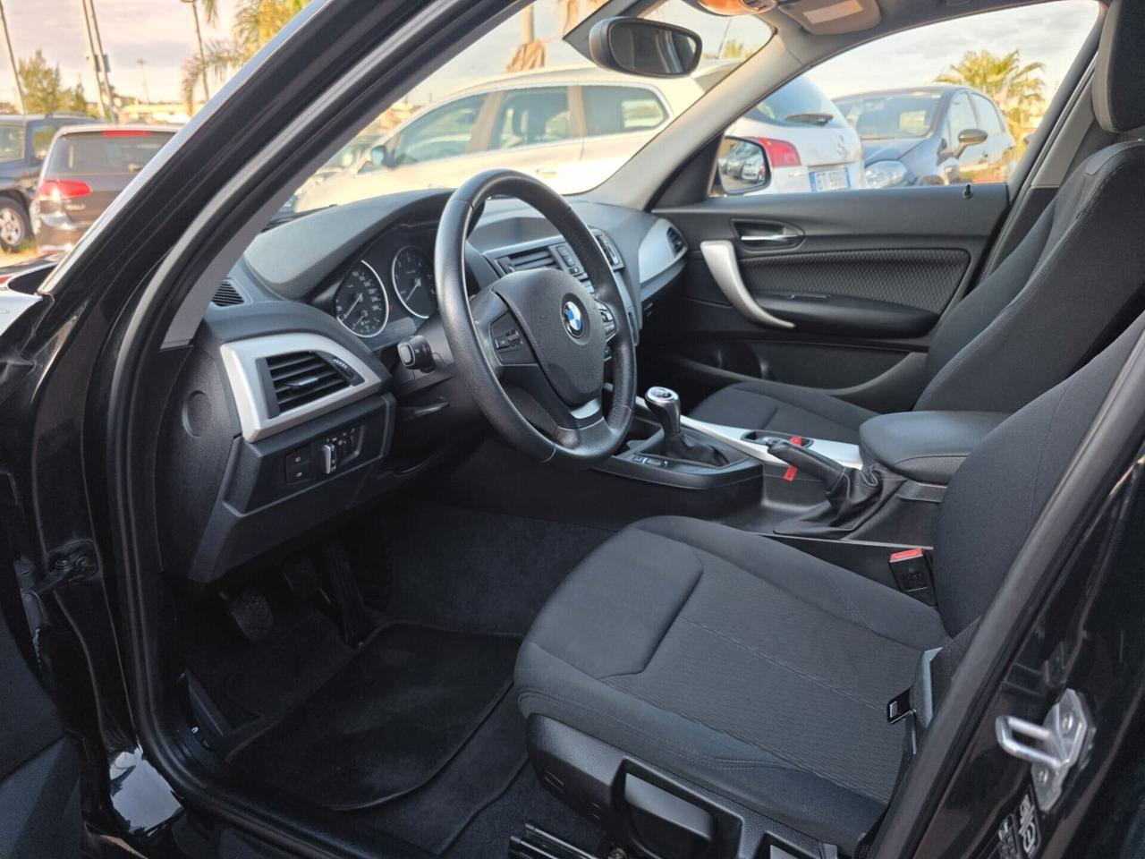 Bmw 114 114d 5p. Urban
