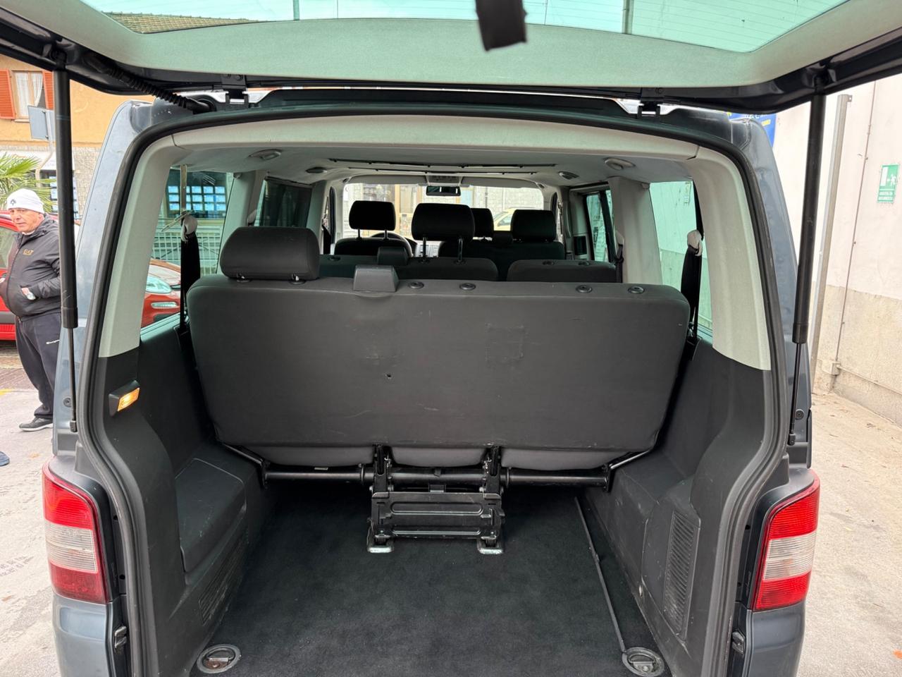 Volkswagen Transporter Caravelle 2.5 TDI/131CV PL Trendline