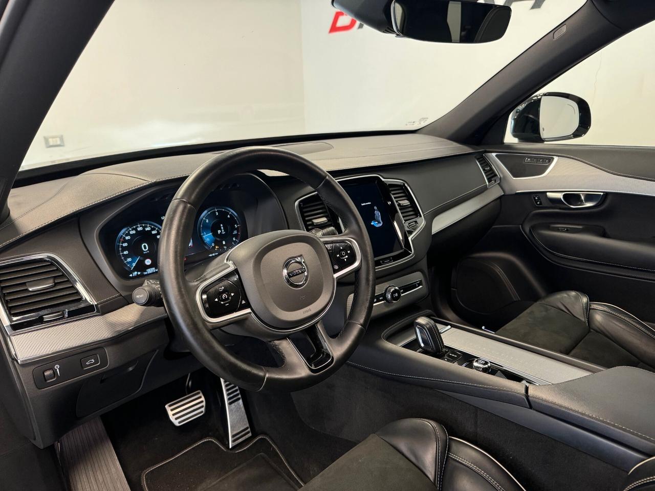 Volvo XC 90 XC90 B5 (d) AWD automatico Plus Dark R DESIGN TETTO