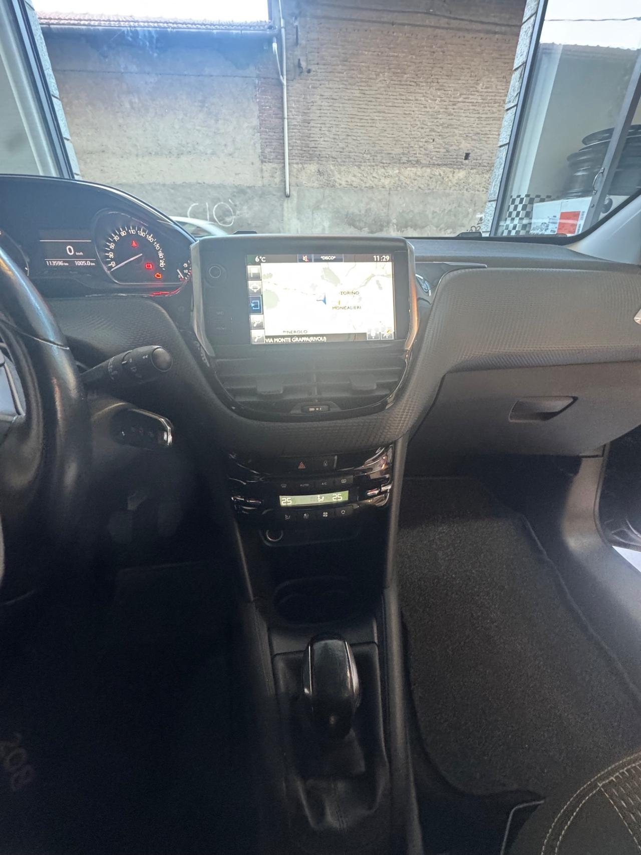 Peugeot 208 GPL Allure retrocamera sensori