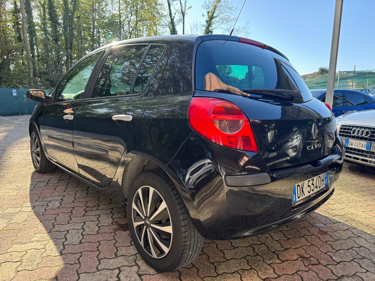 Renault Clio Storia 1.2 5 porte * NEOPATENTATI *