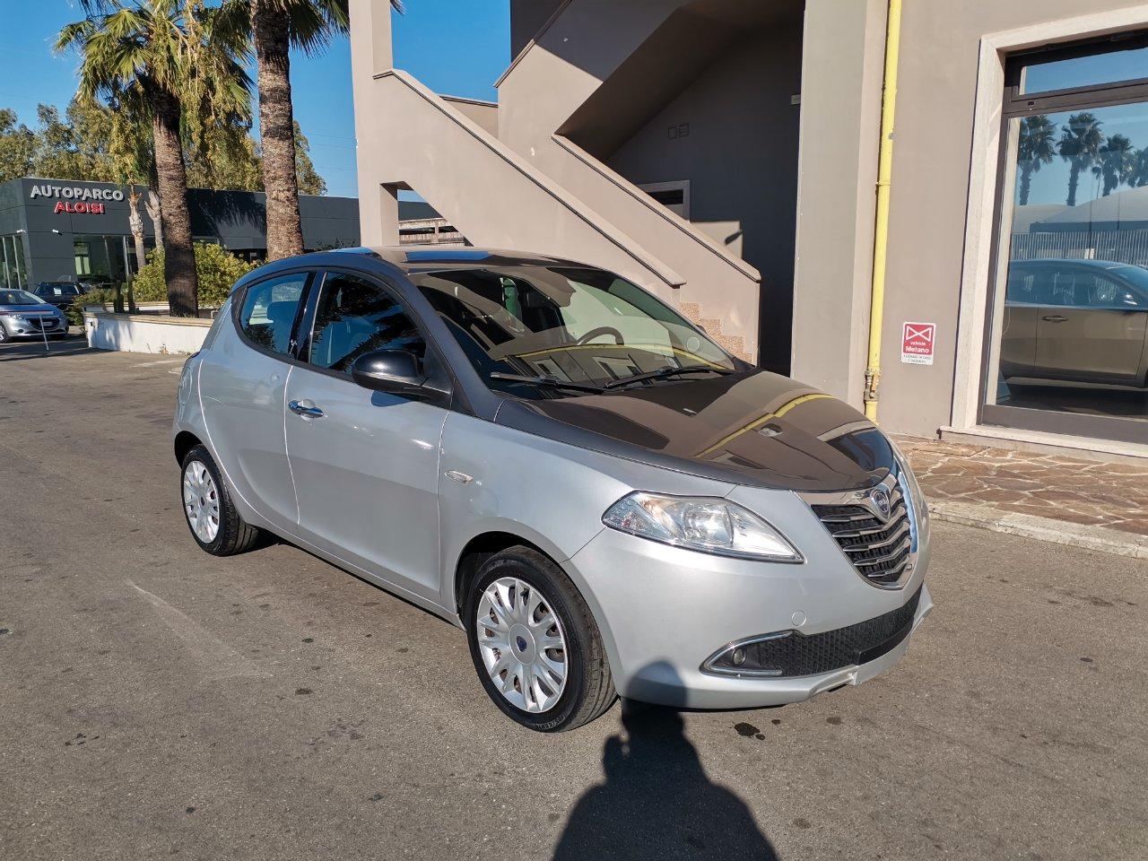 Lancia Ypsilon 5 Porte Ypsilon 1.2 8v Gold s&s 69cv