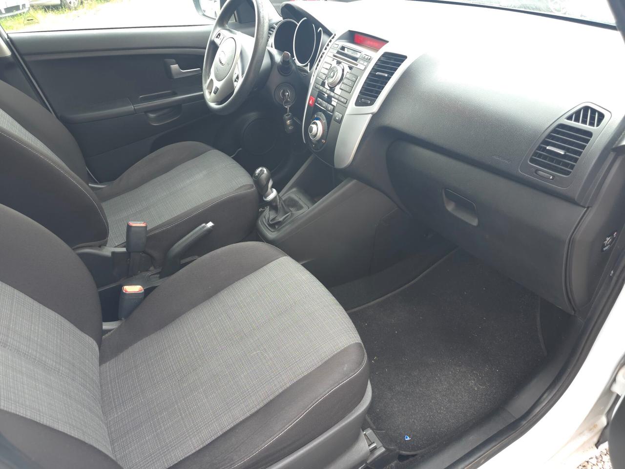 Kia Venga 1.4 CVVT Cool