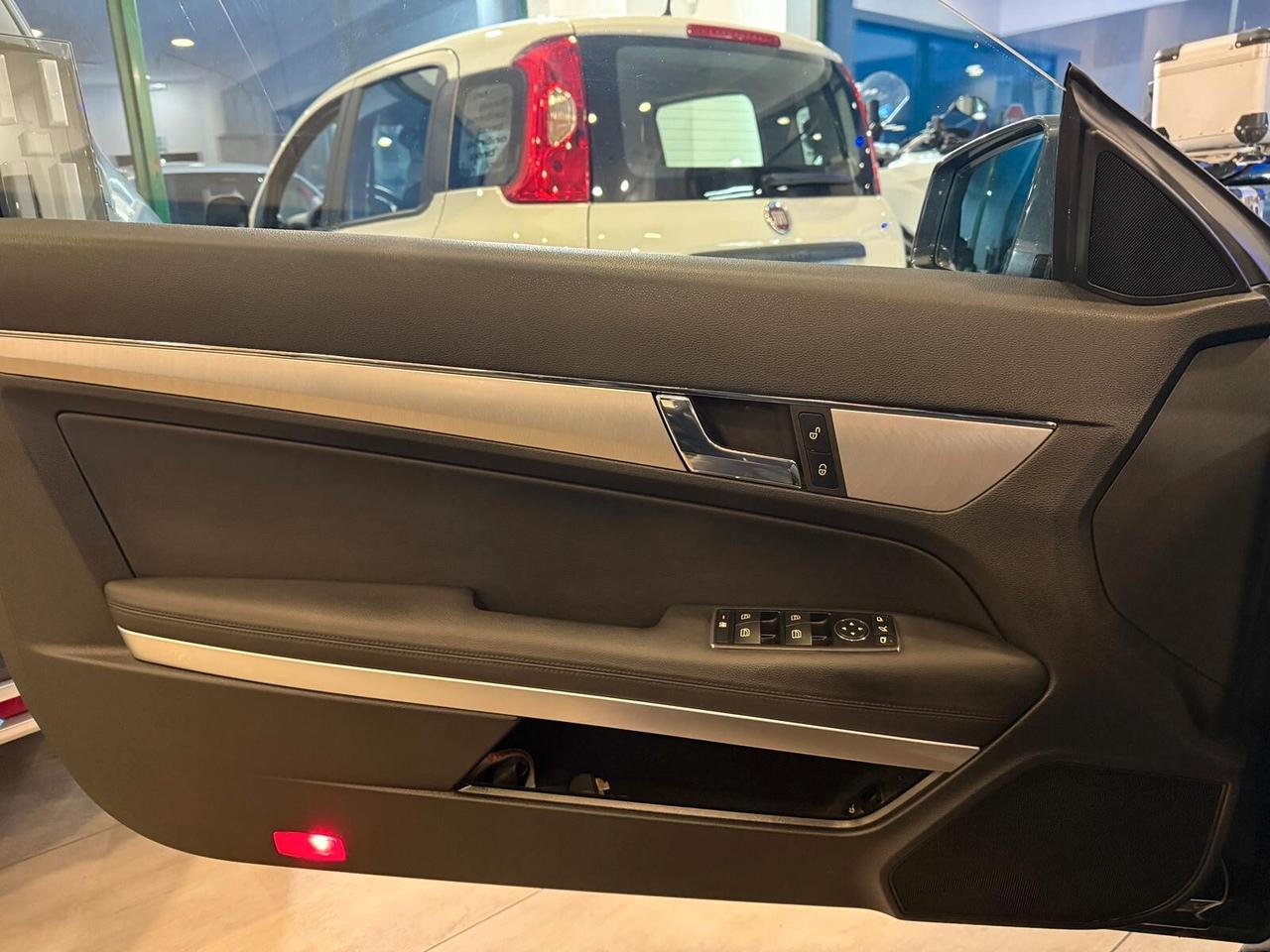 Mercedes-benz E 350 CDI Coupé BlueEFFICIENCY Avantgarde