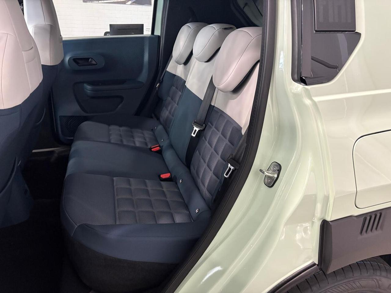 Fiat Grande Panda 1.2 hybrid La Prima 110cv edct