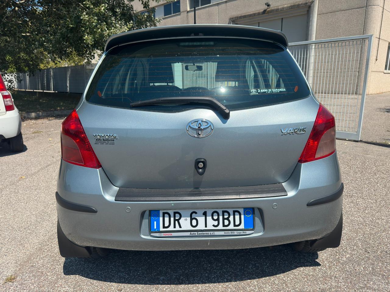 Toyota Yaris 1.3 5 porte Sol