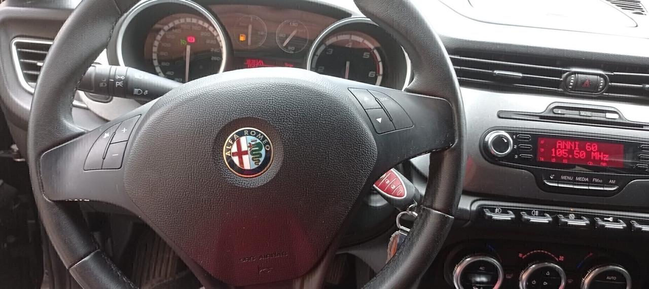 Alfa Romeo Giulietta 1.6 JTDm-2 105 CV