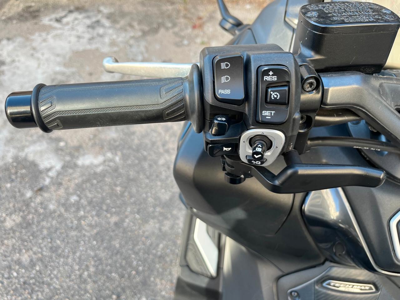 Yamaha TMAX 560 Tech Max