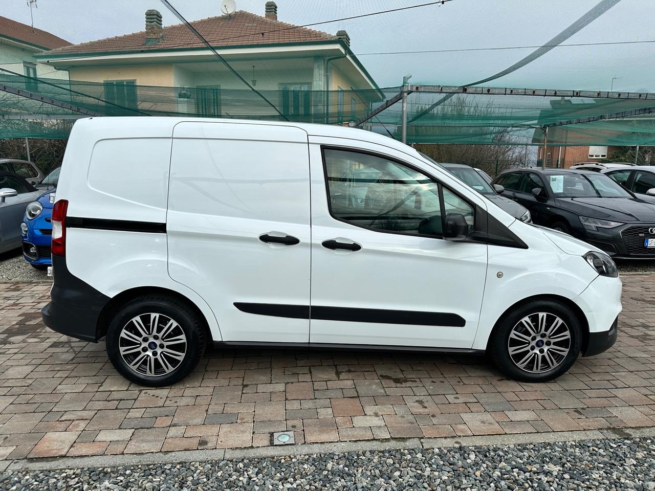 Ford Transit Courier 1.5 Diesel euro 6