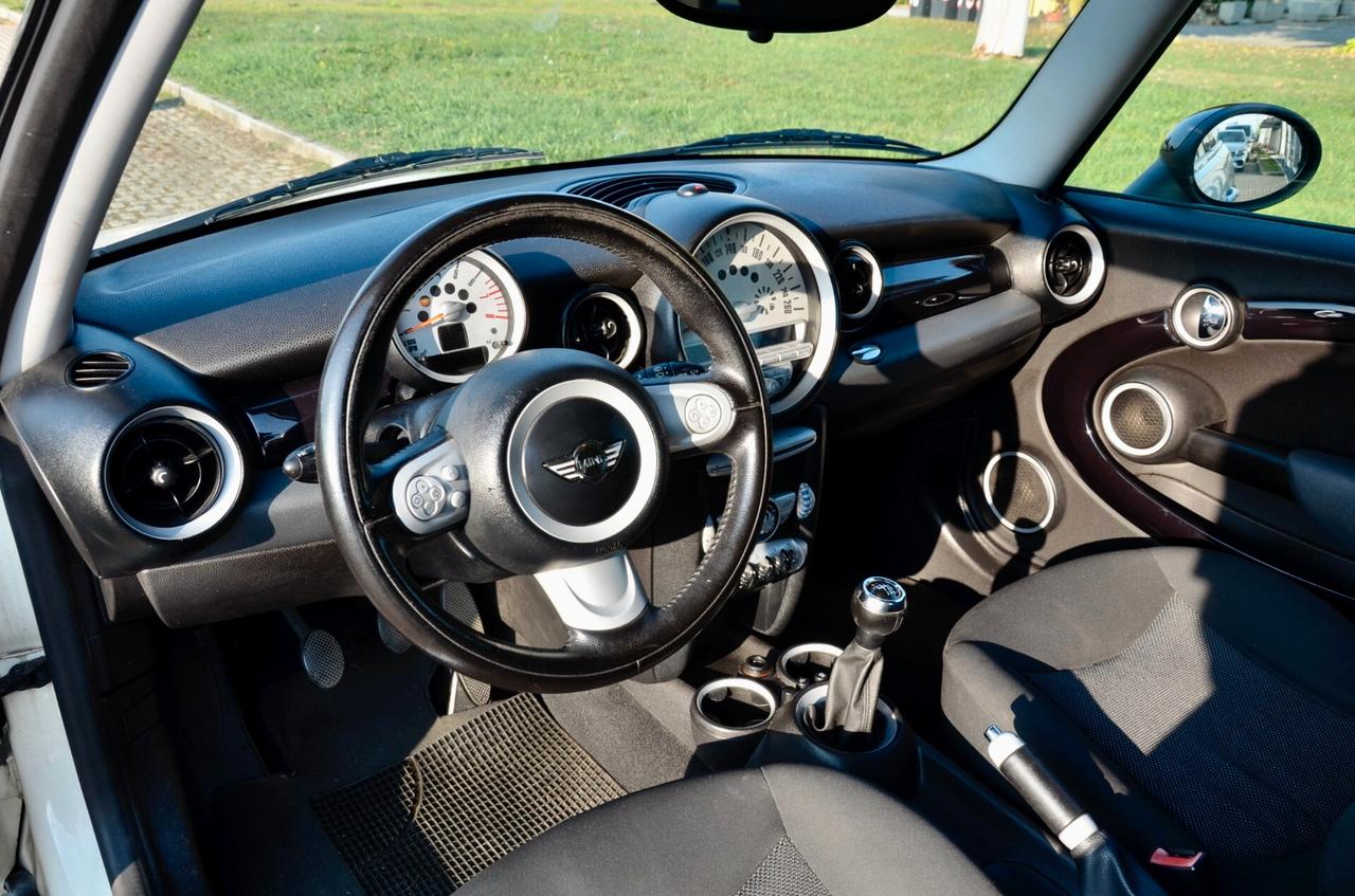 MINI COOPER 1.6 120cv, UFF ITALIANA, BICOLOR, A/C, PERMUTE