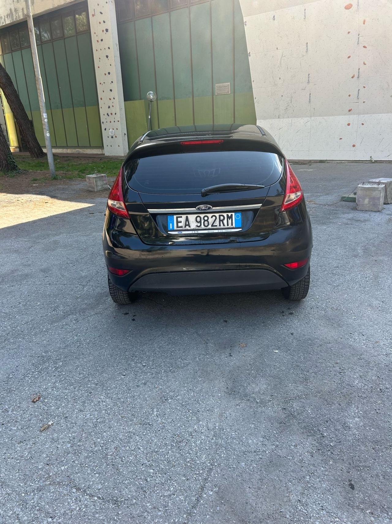 Ford Fiesta 1.4 3 porte Bz.- GPL Titanium