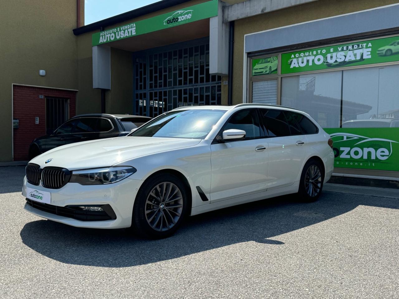 Bmw 530 530d xDrive Touring Luxury TUTTA TAGLIANDATA