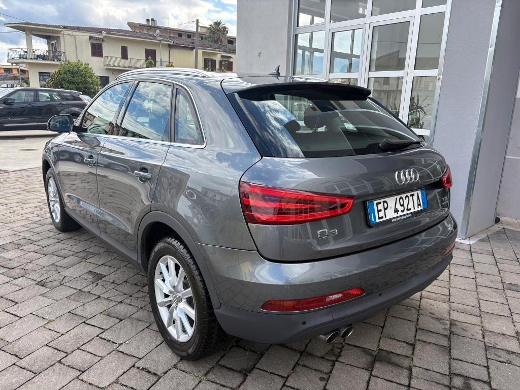Audi Q3 2.0 TDI 177 CV quattro S tronic Business
