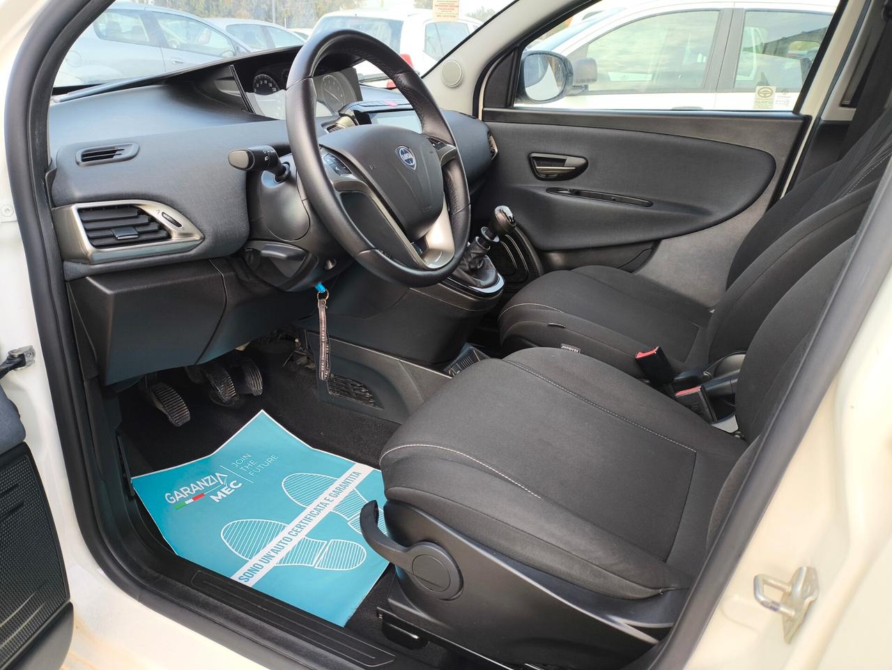 Lancia Ypsilon 1.2 69 CV 5 porte GPL Ecochic Gold