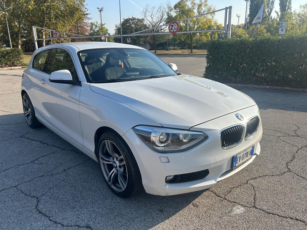 Bmw 116 116d Sport