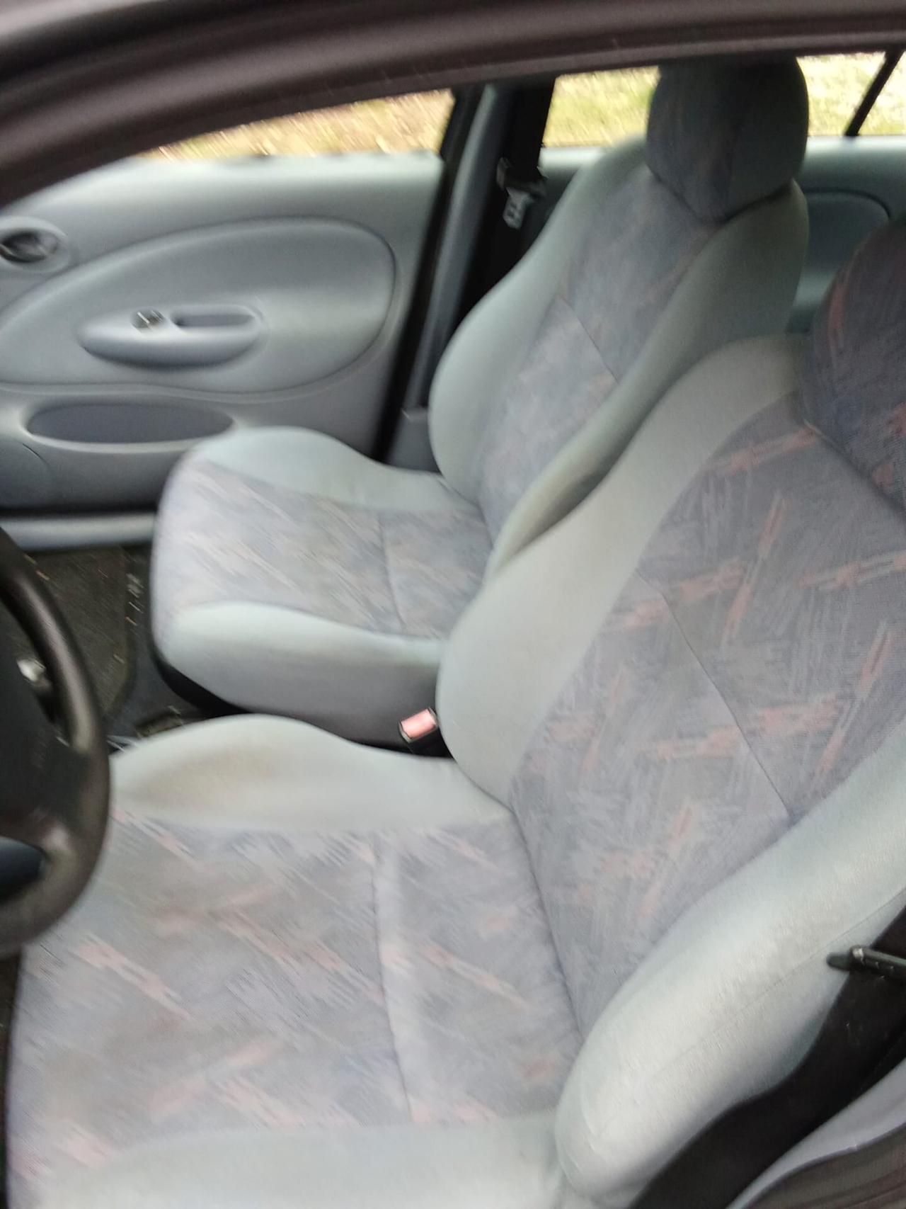 Ford Fiesta 1.2 porte Techno