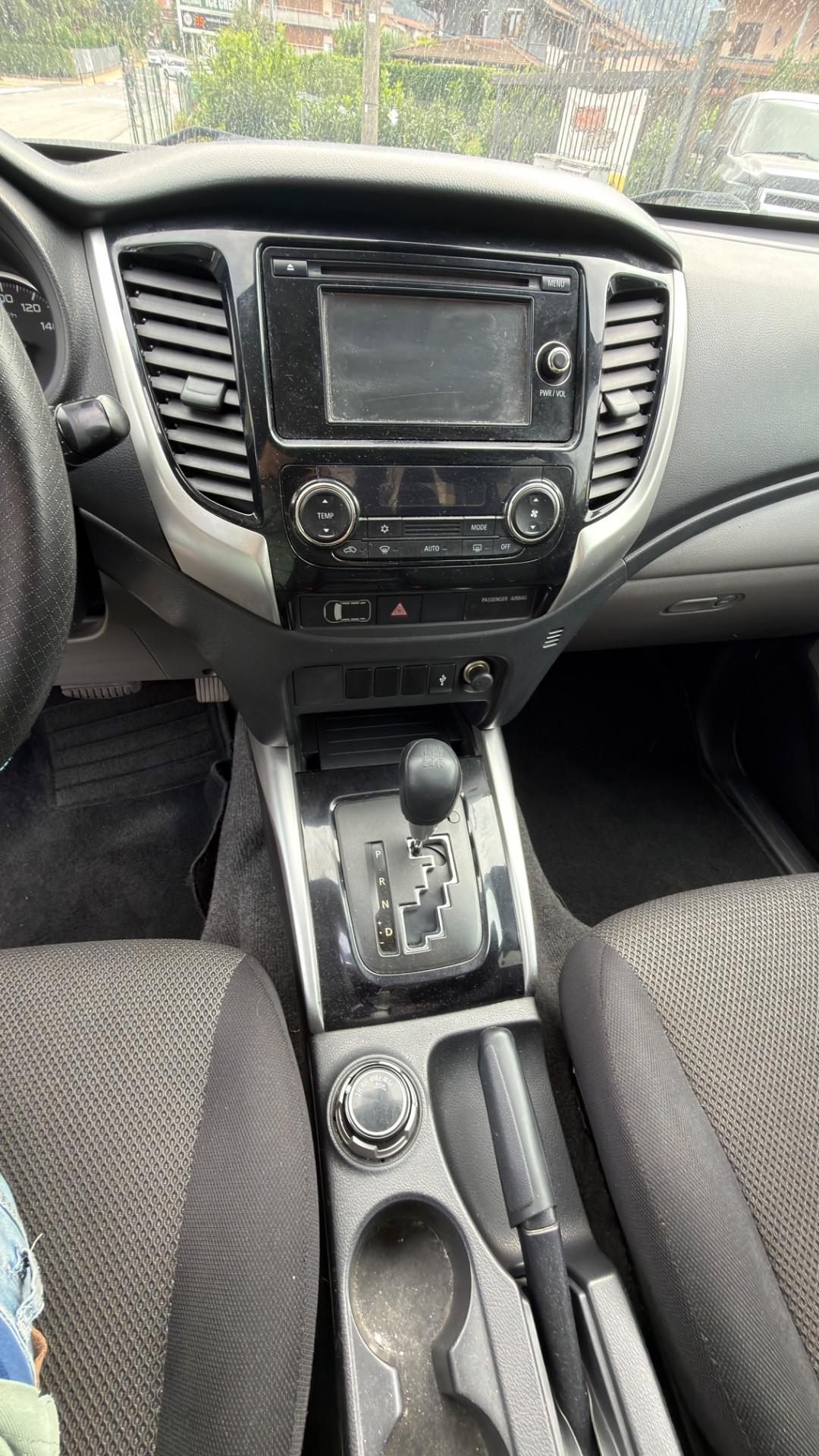 Mitsubishi L200 2.5 DI-D/178CV DC Intense Plus DPF