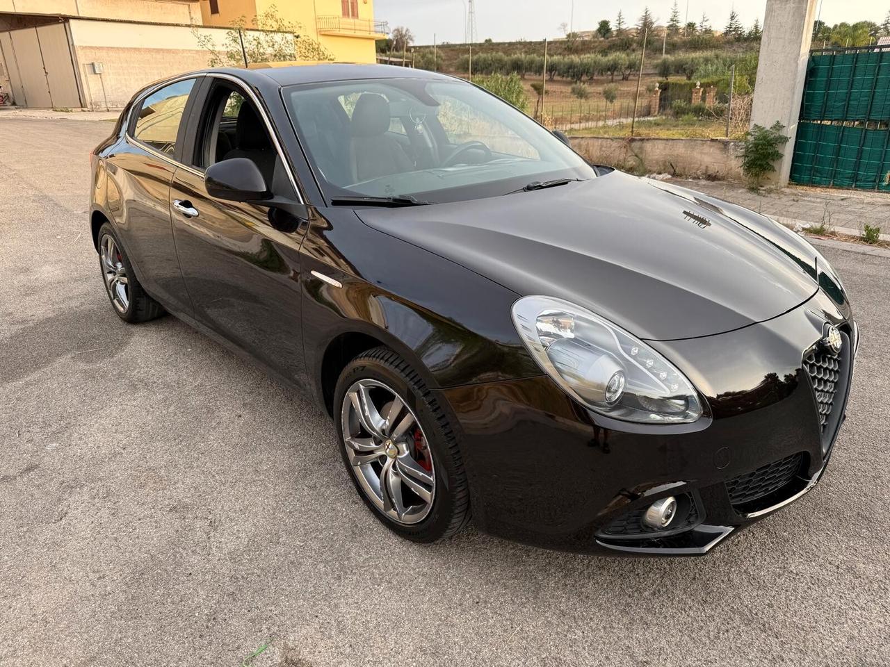 Alfa Romeo Giulietta 1.6 JTDm-2 105 CV Distinctive