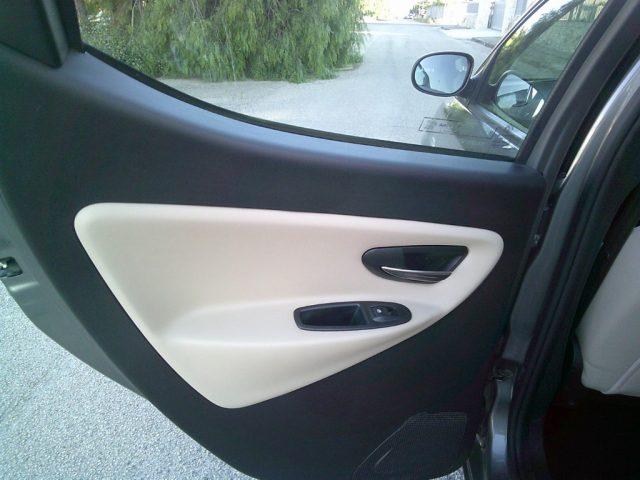 LANCIA Ypsilon 1.3 MJT 16V 95 CV 5 porte S&S Gold