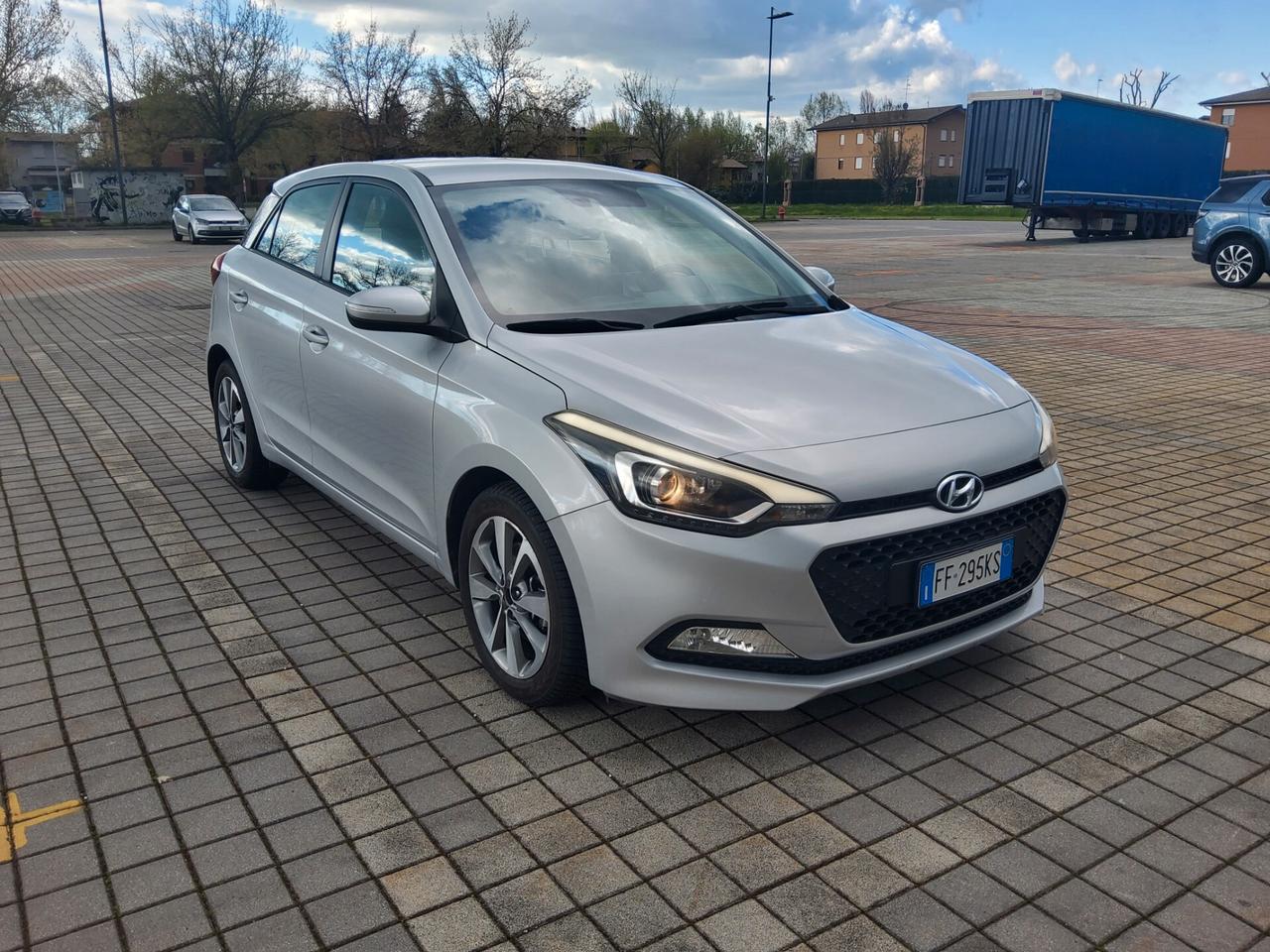 Hyundai i20 1.1 CRDi 12V 5 porte Comfort