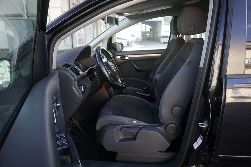 Volkswagen Touran Volkswagen Touran 1.6 tdi Comfortline Business 77KW ANNO 2012