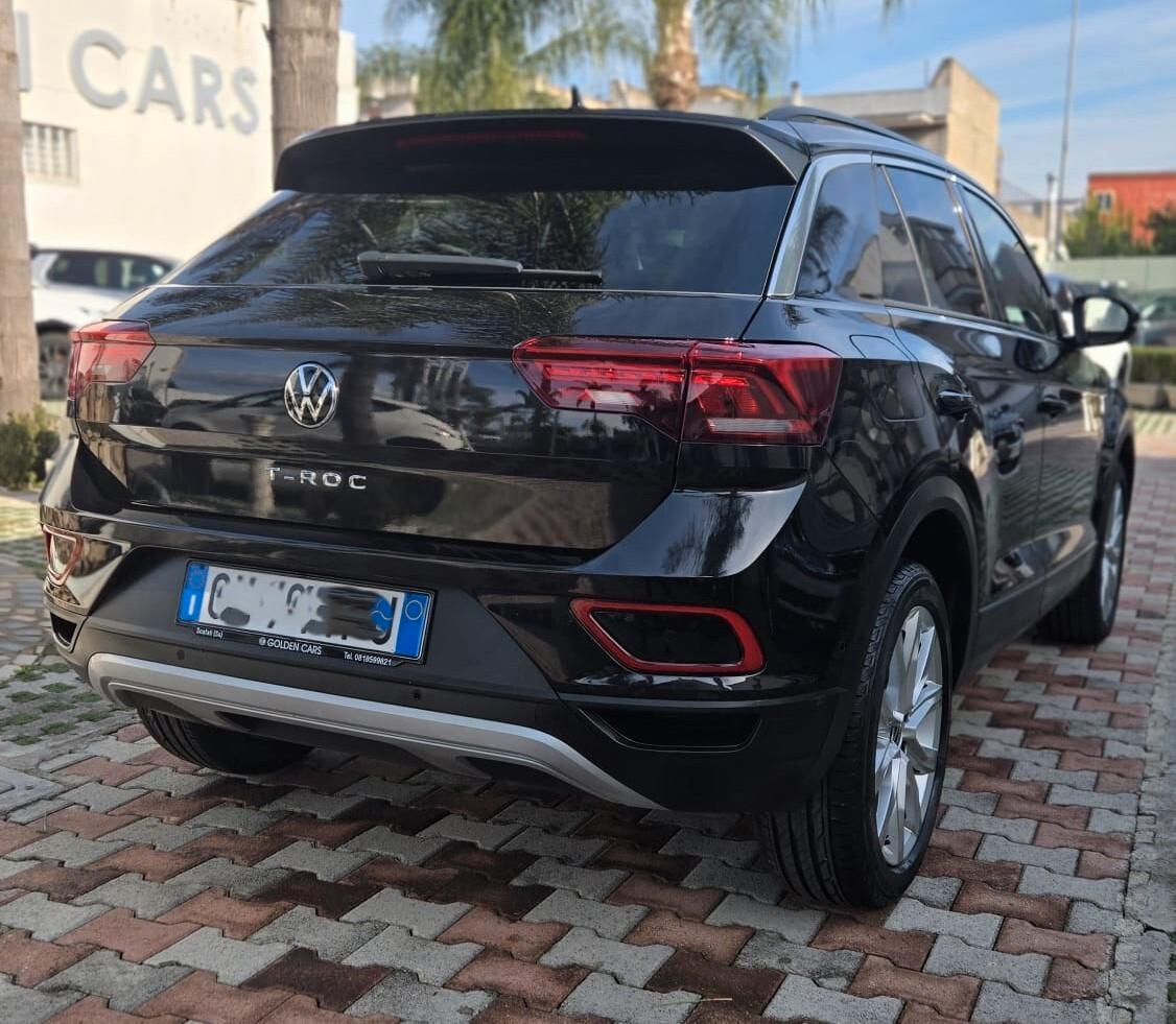 Volkswagen T-Roc 2.0 tdi Style 150CV dsg Uff Italy Led USB App Lega