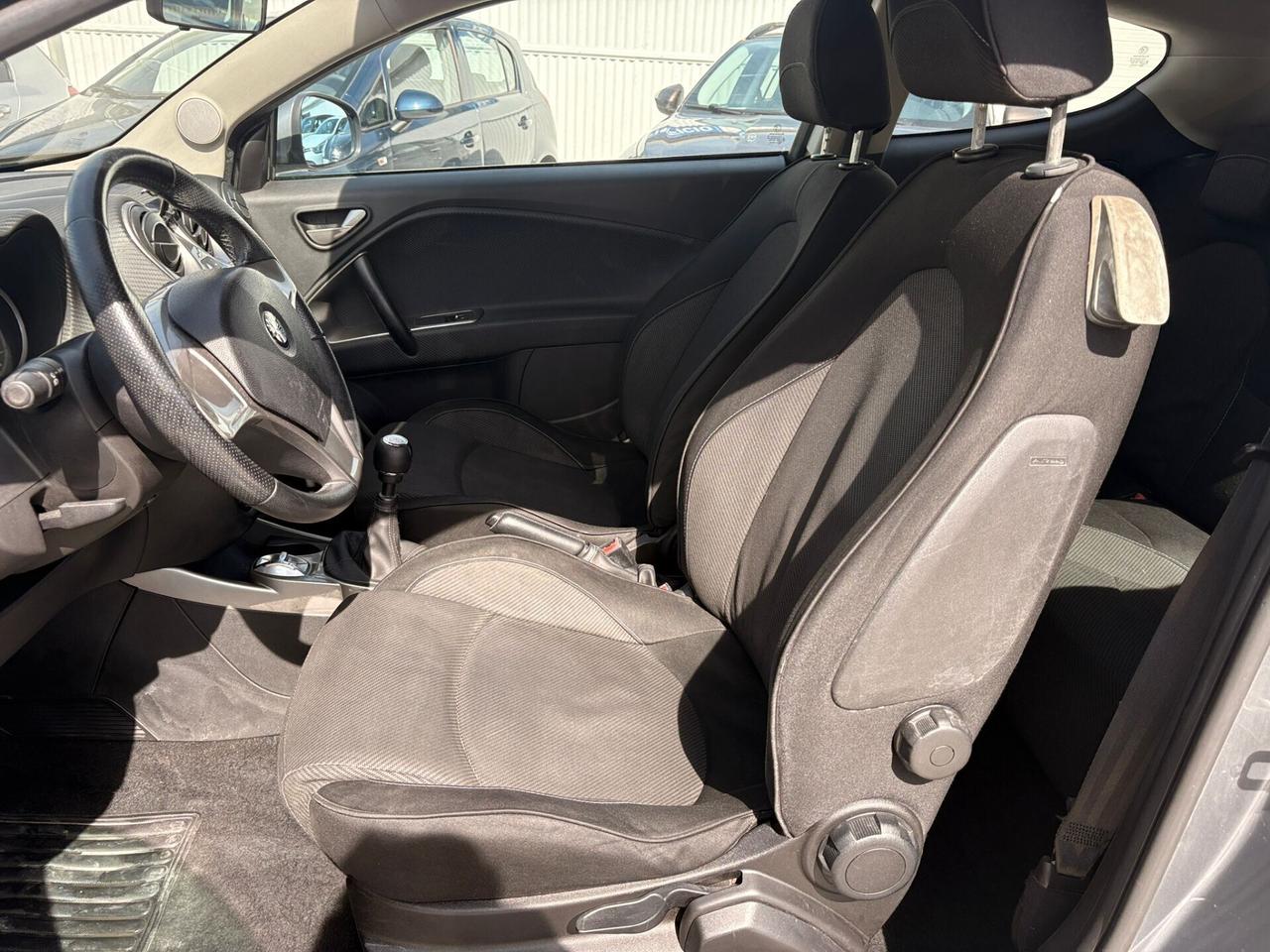 Alfa Romeo MiTo 1.6 JTDm 16V Distinctive