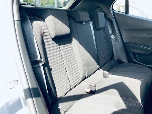 Peugeot 2008 1.2 100 cv S&S 33MILA KM
