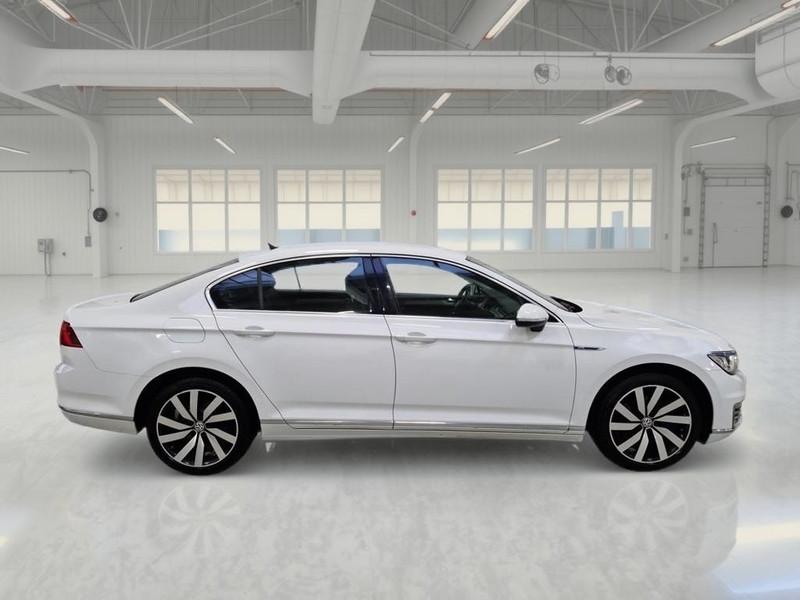 VOLKSWAGEN PASSAT 1.4 TSI DSG GTE 4 PORTE BERLINA