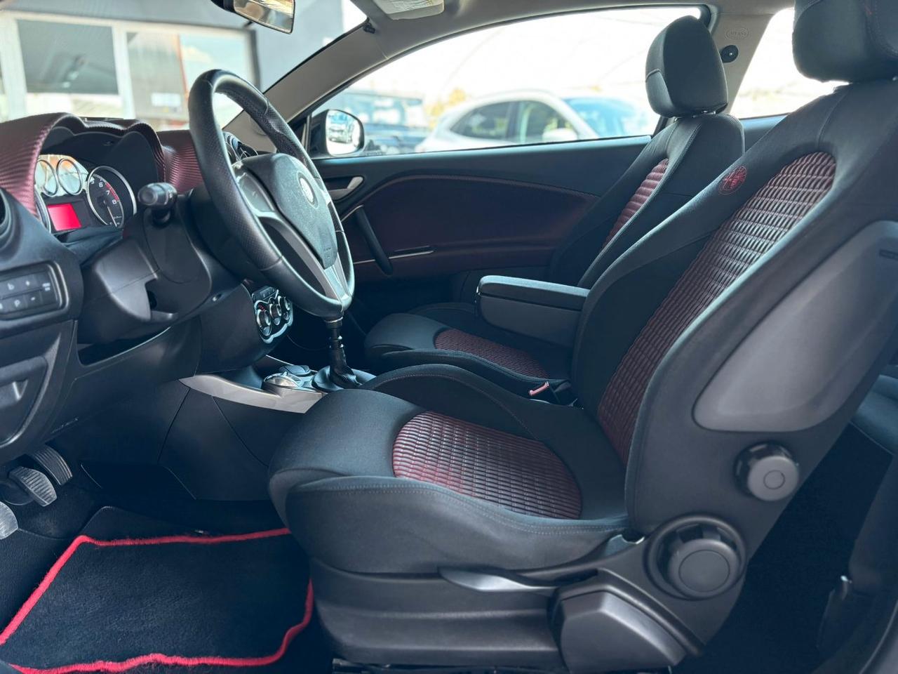 Alfa Romeo MiTo 1.4 tb Distinctive Sport Pack 155cv