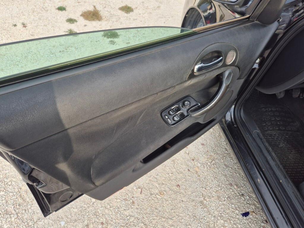 Alfa Romeo 147 1.6 16V TS GPL 5 porte Moving