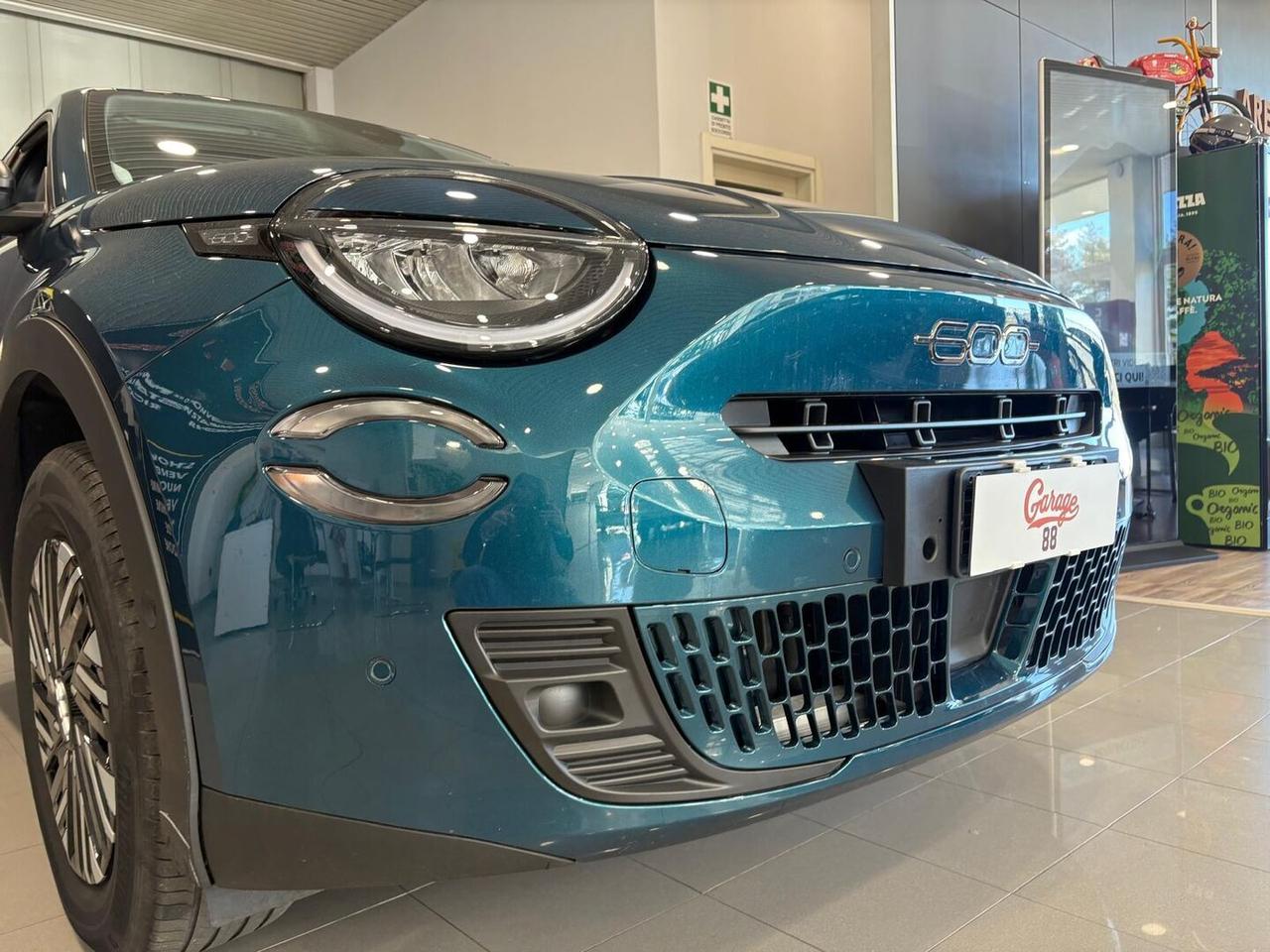 Fiat 600 1.2 hybrid 110cv auto