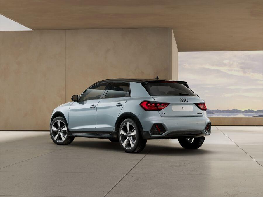 AUDI Audi A1 allstreet Identity Contrast 30 TFSI 85(116) kW(CV) S tronic