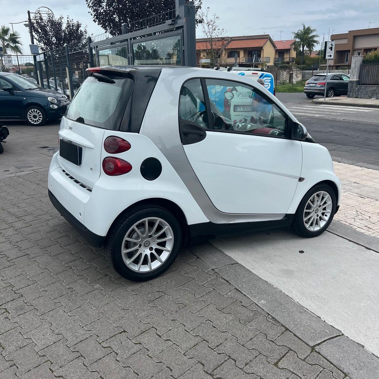 Smart ForTwo 800 33 kW coupé passion cdi