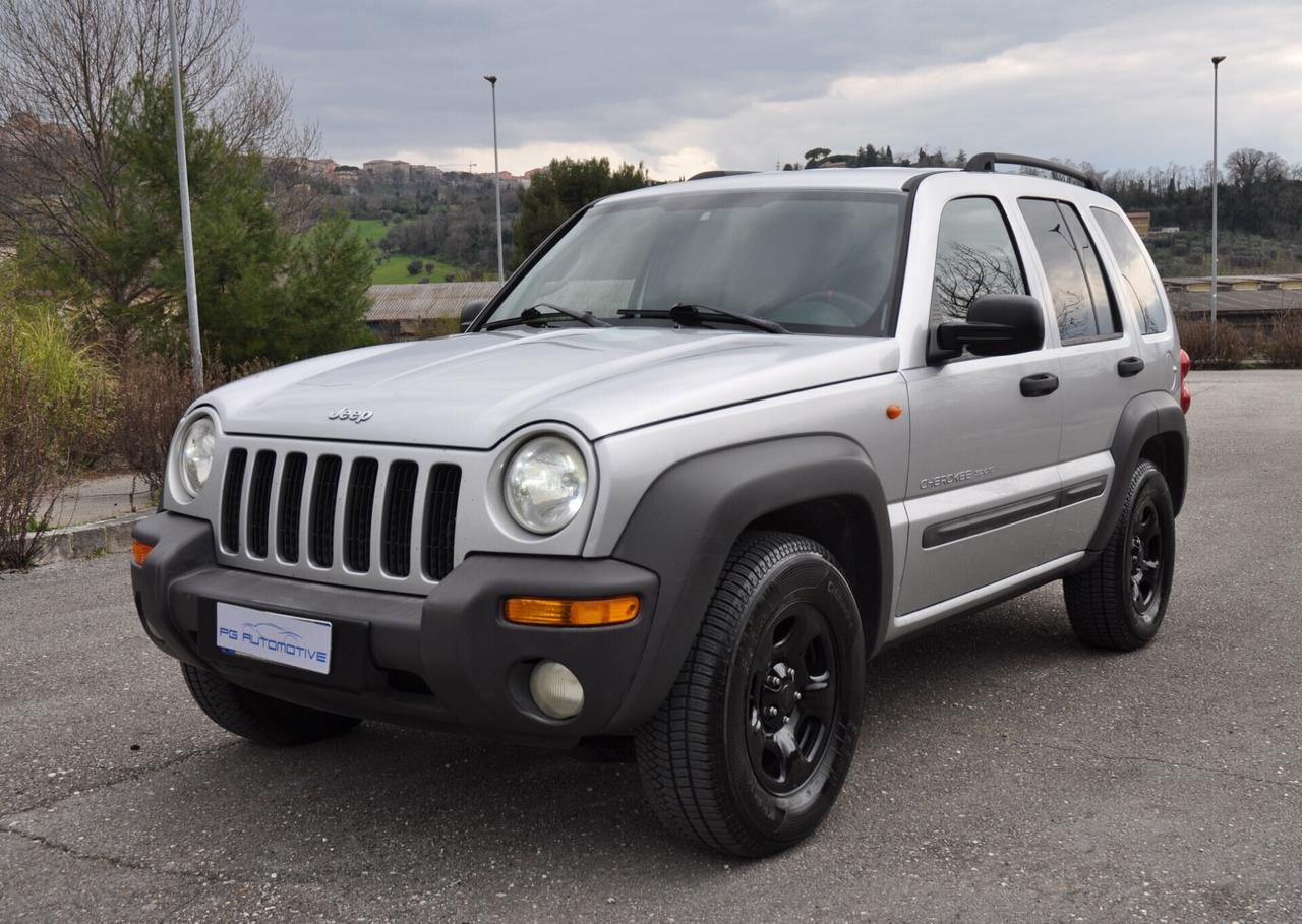 Jeep Cherokee 2.5 CRD Sport