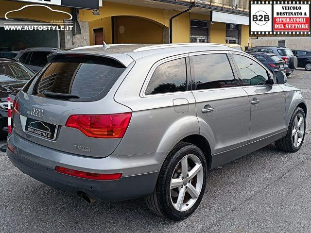 AUDI Q7 3.0 V6 TDI 240Cv *7POSTI* quattro Tiptronic S-LINE