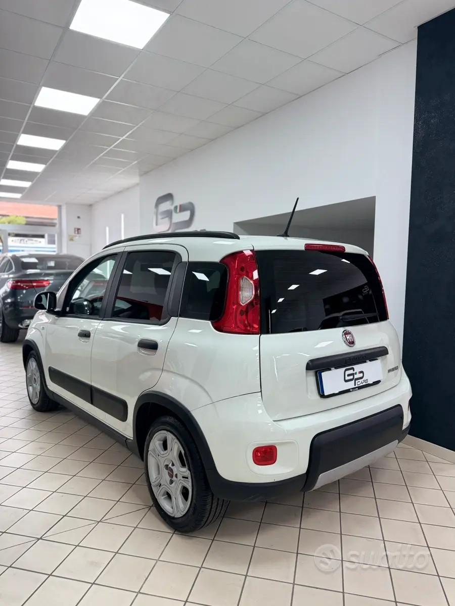 FIAT PANDA 1.0 FIREFLY SES HYBRID RED