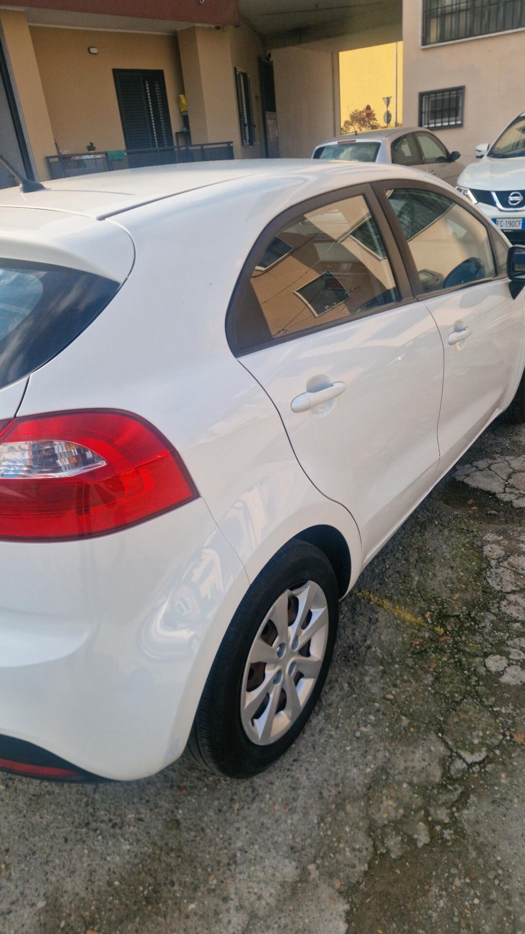 Kia Rio 1.2 Gpl-Benzina
