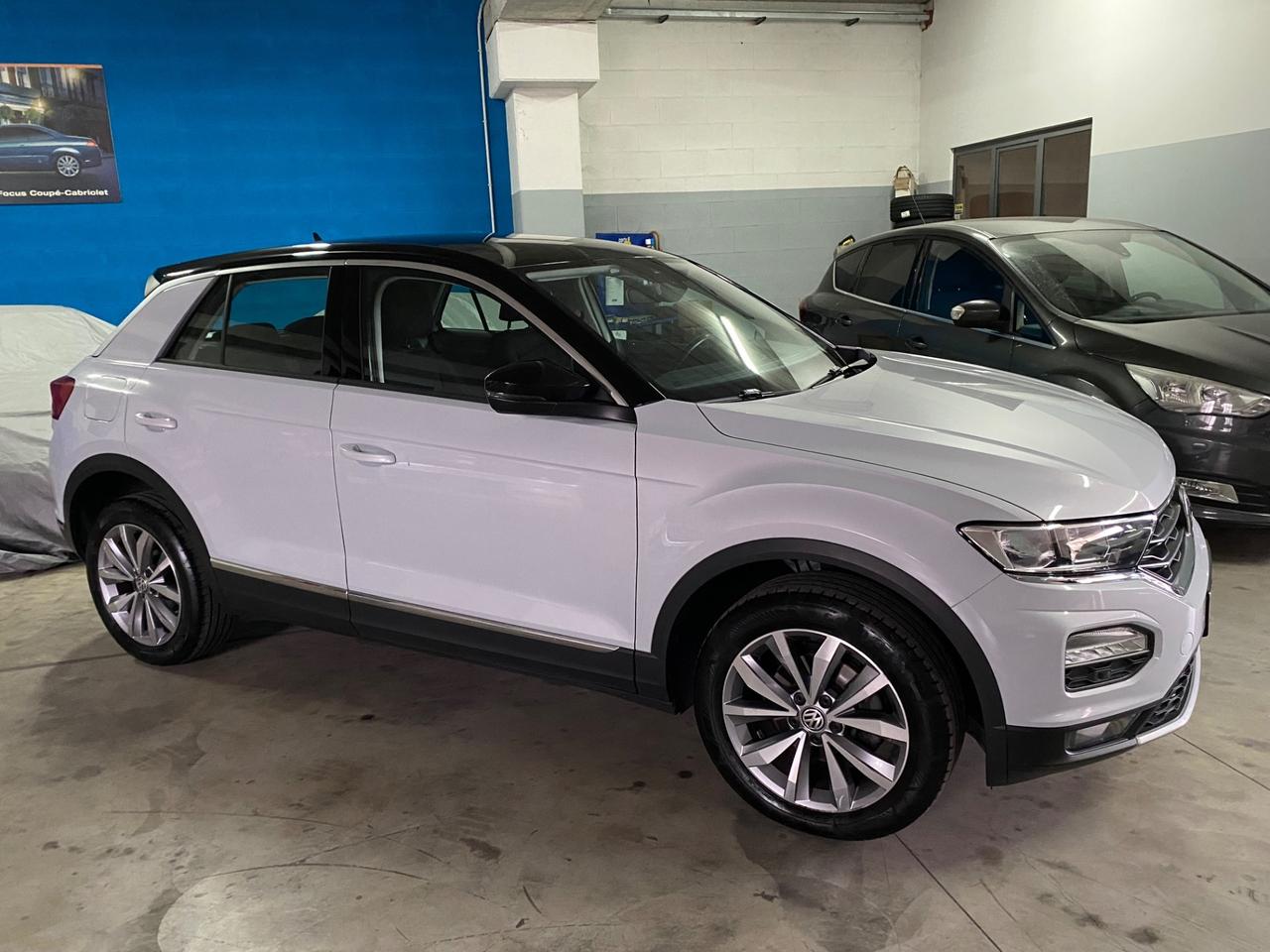 Volkswagen T-Roc VOLKSWAGEN T-Roc (2017) T-Roc 1.6 TDI SCR Advanced BlueMotion Technology (85