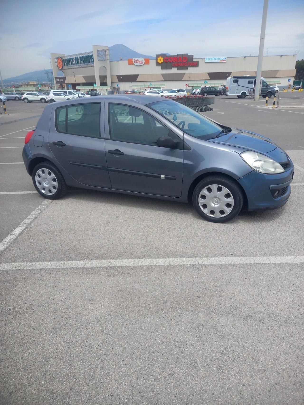 Renault Clio 2006