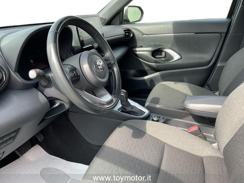 Toyota Yaris Cross 1.5 Hybrid 5p. E-CVT AWD-i Trend