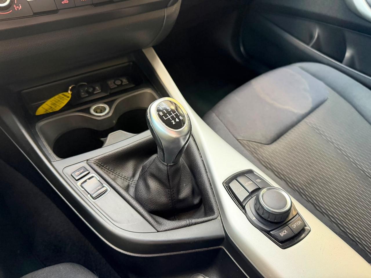 Bmw 116 116d 3p. Urban