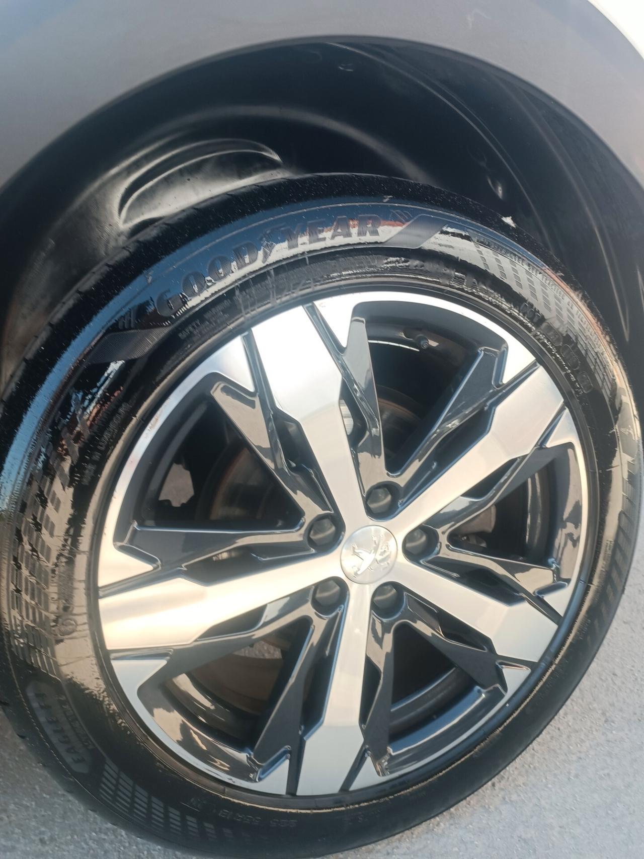 Peugeot 3008 GT 1.6 DIESEL 130 CV