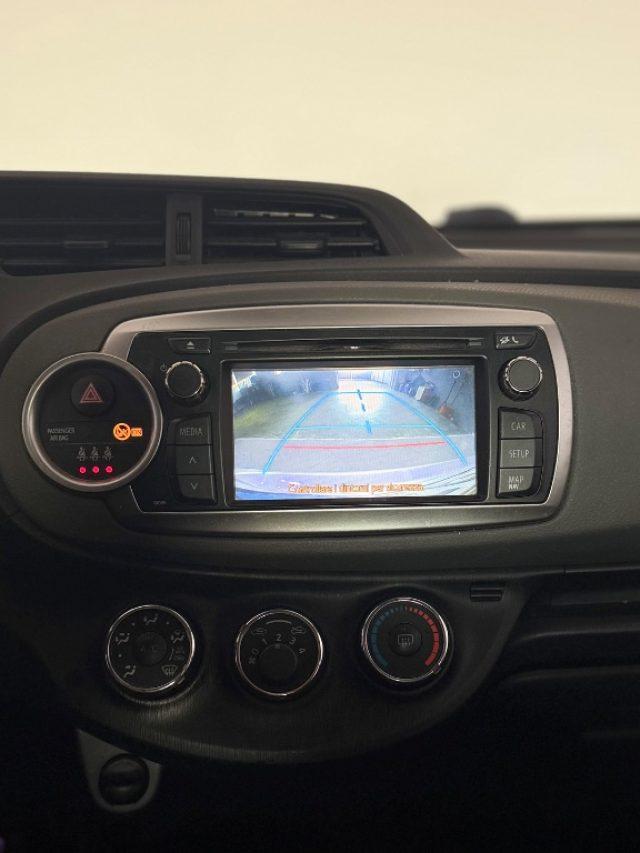 TOYOTA Yaris 1.0 5 porte Lounge