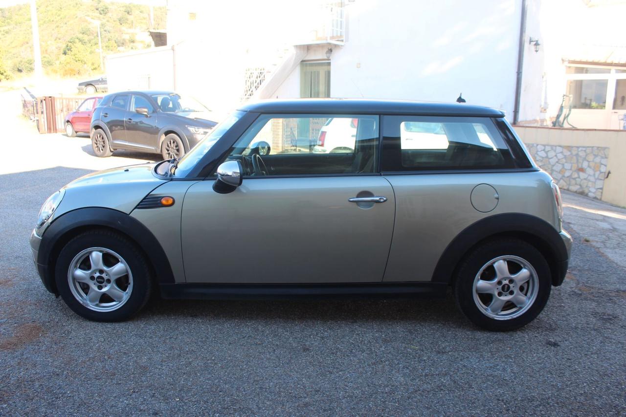 Mini 1.6 16V Cooper D