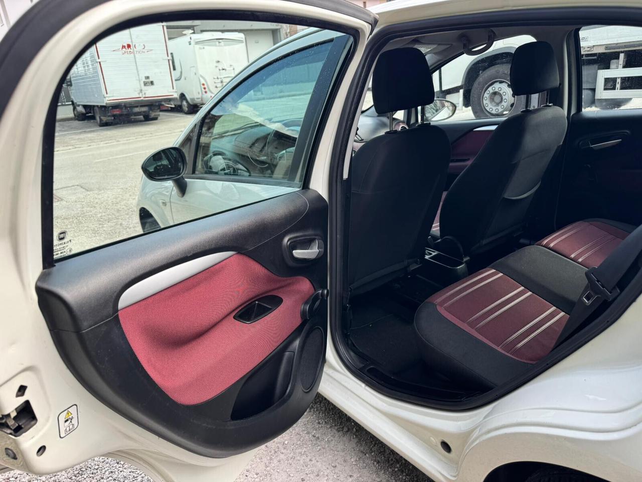 Fiat Punto Evo 1.3 Mjt 75 CV 5 porte Dynamic