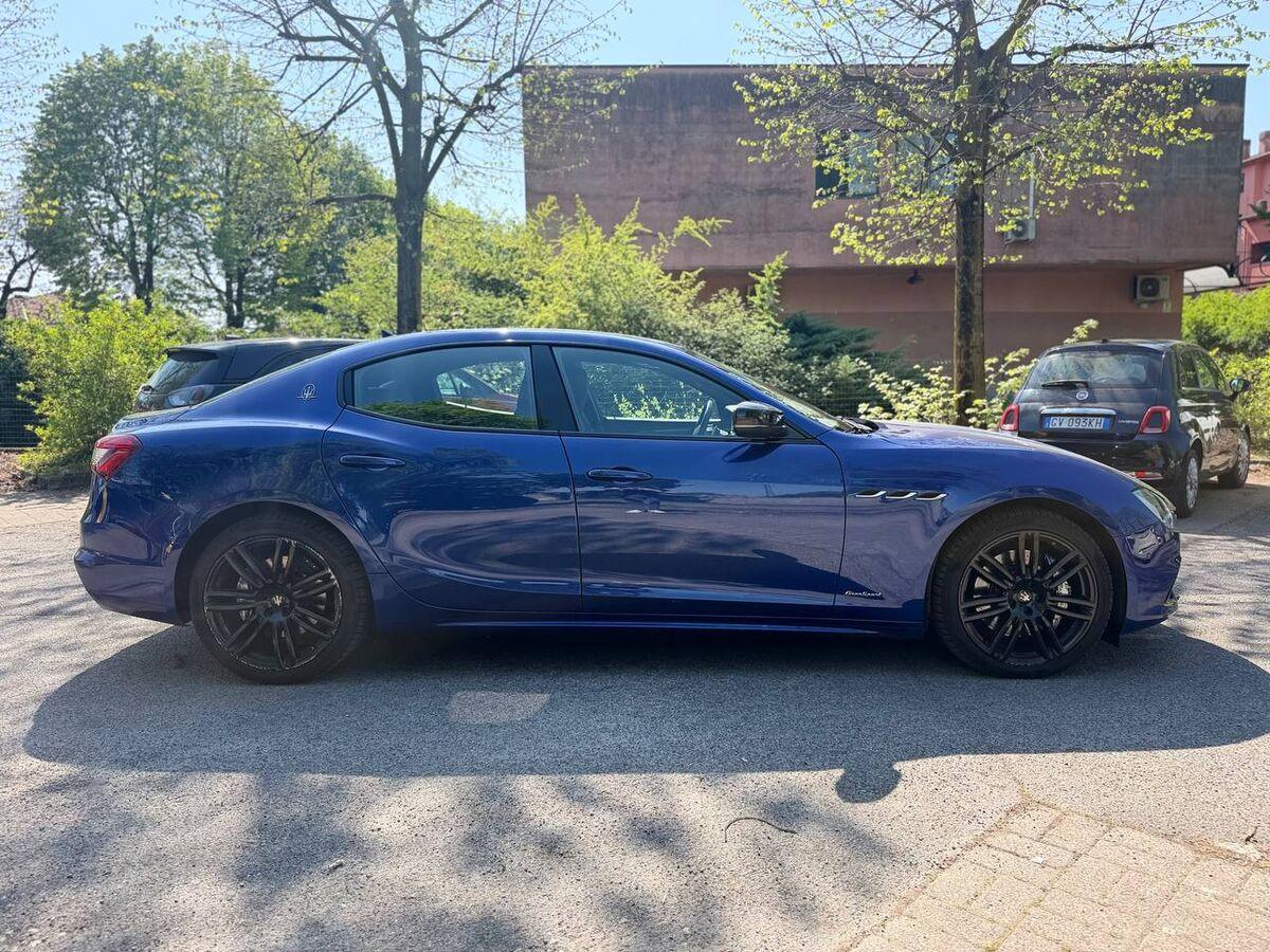 Maserati Ghibli 3.0 V6 ds Gransp.250cv auto my19